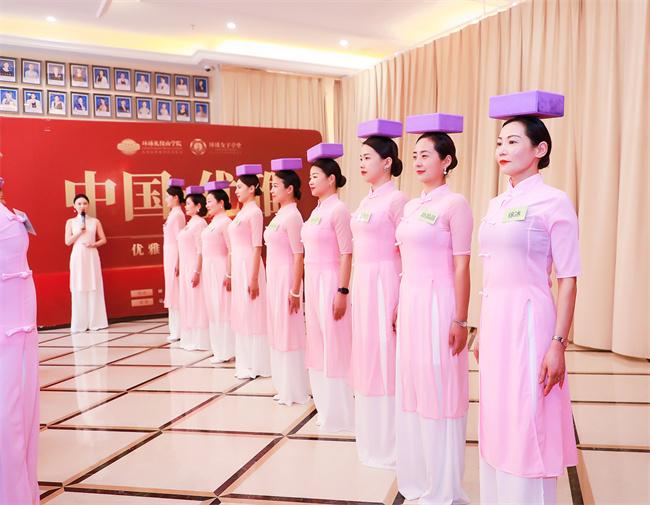 优雅形体仪态礼仪培训,总结一堂优质的课 - 知乎