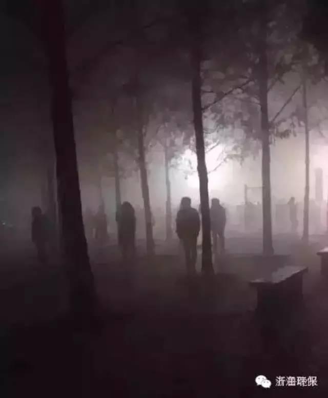 三问雾霾：为啥这次这么重？为何不发红色预警？何时会散去？ - 知乎