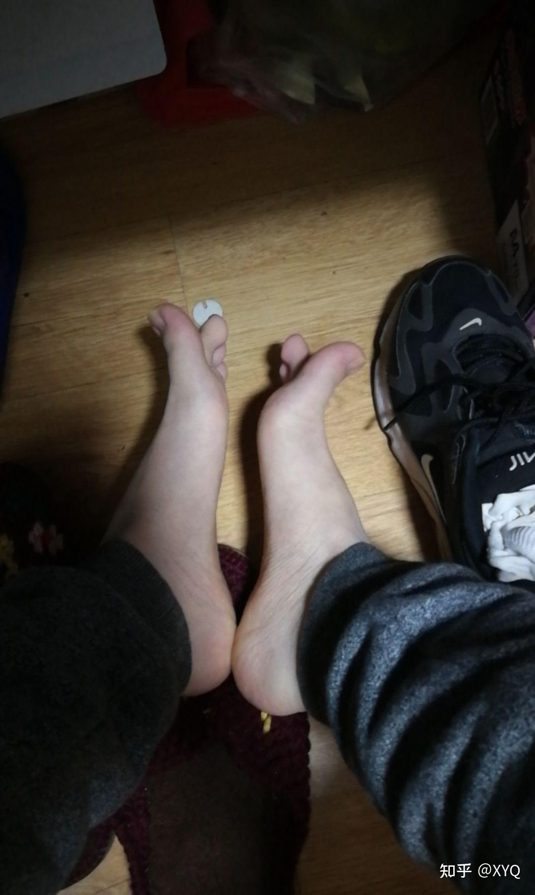 男孩子有一双好看的脚是一种什么样的体验