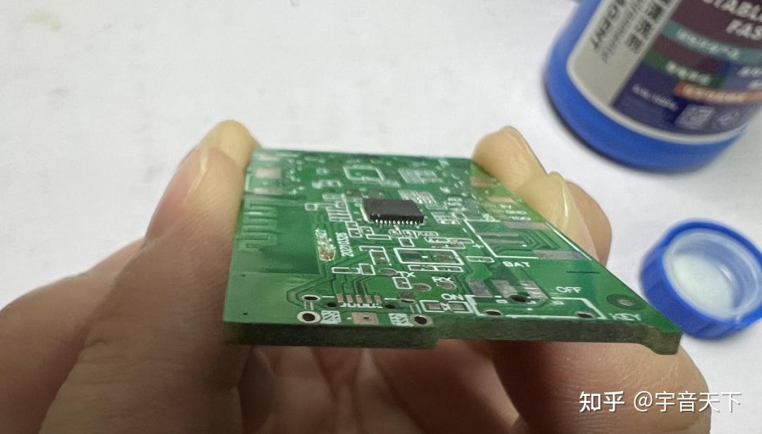 我想锻炼一下自己的焊板技术,例如0402,QFN的手工焊接,该如何做? - 知乎