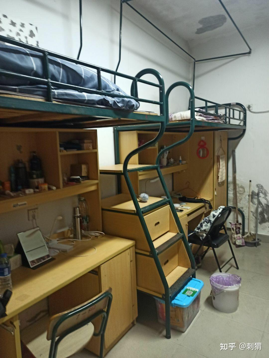 求福建商学院马尾校区寝室图片分享